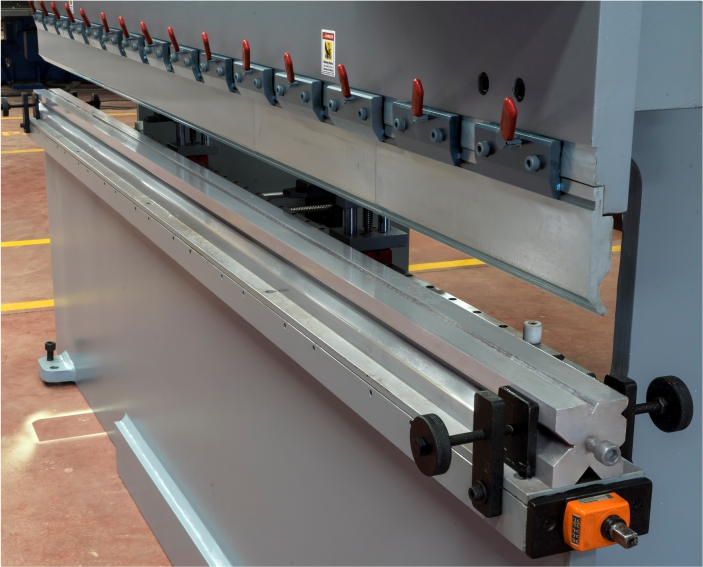 Sheet Metal Bending Machines Tooling